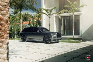 2020 Rolls-Royce Cullinan on Vossen Wheels (S17-15T)